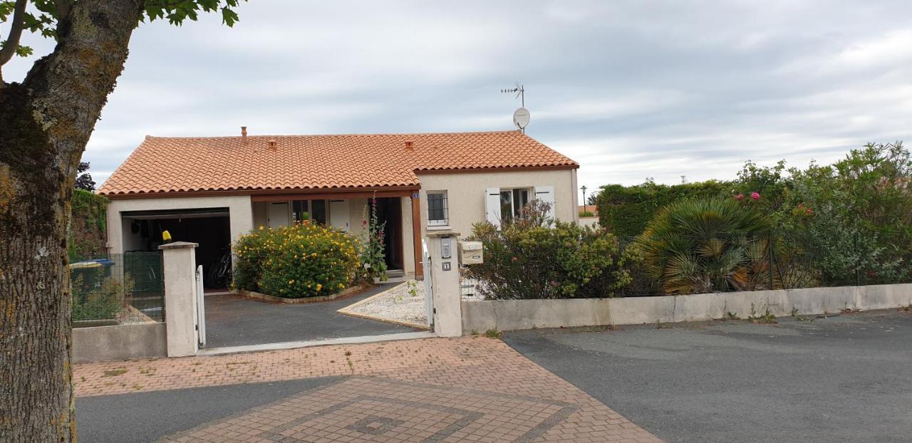 La Rochelle Classe 3 Etoiles Nieul-sur-Mer Ngoại thất bức ảnh